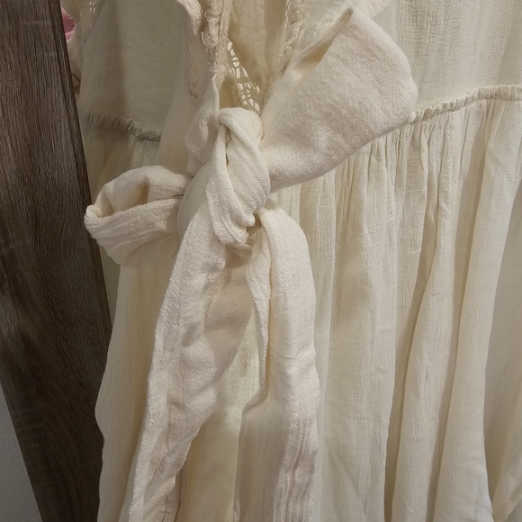Free People Cream Maxi Dress - Picture 4 of 5